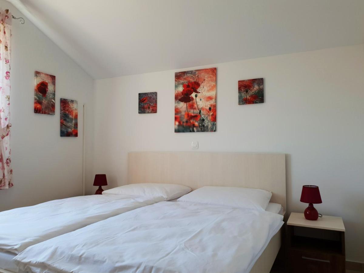 Apartments For Families With Children Silo, Krk - 18685 מראה חיצוני תמונה